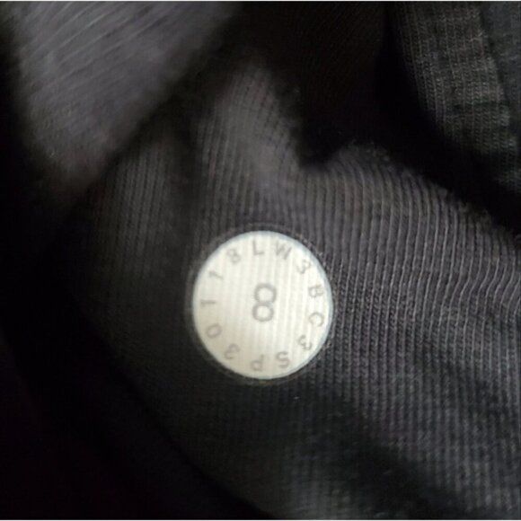 Lululemon Black Stress Less Pullover Sweater Size 8 - Picture 13 of 13